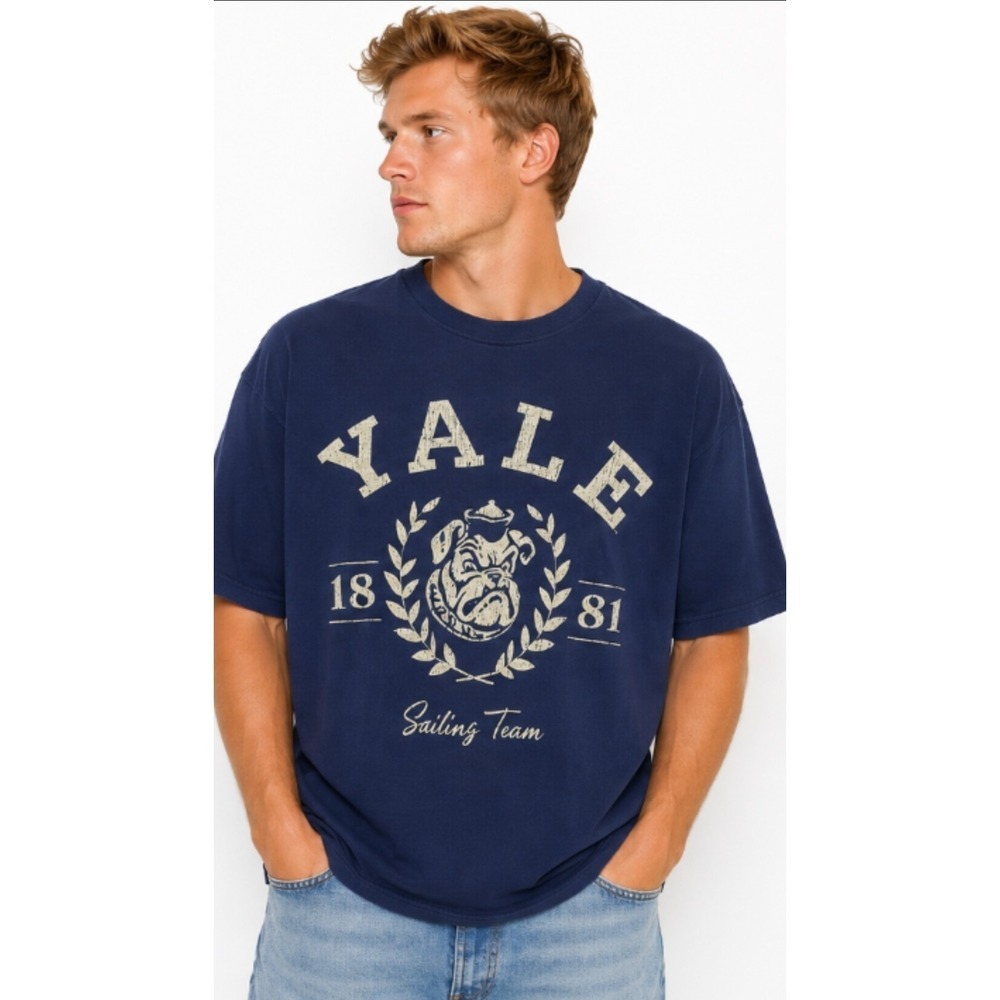 Men's Yale University 1881 Sailing Team Graphic Blue T-Shirt Small New L300